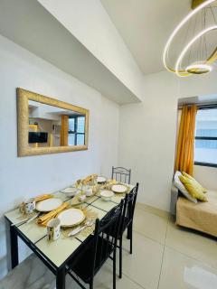 staycation 1bedroom condominium - 2