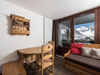 Studio confortable proche pistes & commerces avec balcon - FR-1-502-419 - 1