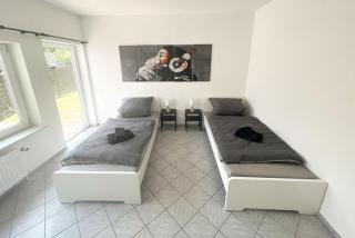 Trappenkamp - Monteursunterkunft - Einzelbetten - gute Anbindung - Bettwäsche - 1
