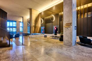 Luxury Urban Elegance Apartment Melbourne CBD - 2