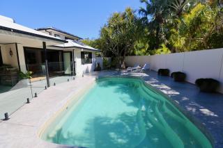 Byron Oakland Oasis - 5