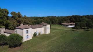 Château La Salle avec pool house - 7