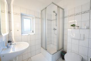 Ferienhaus Pauline in Gera-Untermhaus - Geras beste Lage - WLAN - TERRASSE - Für 1 - 2 Personen - 4