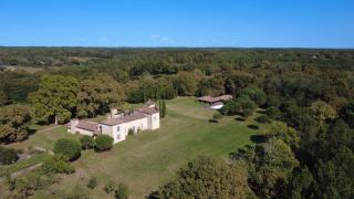 Château La Salle avec pool house - 9