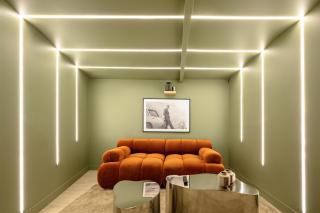 Loft design with sauna and home cinema - 9