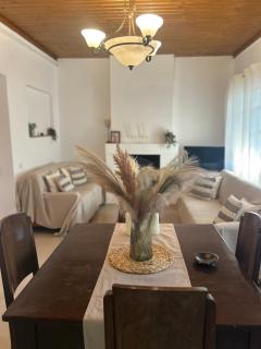Oropos Cozy House - 8
