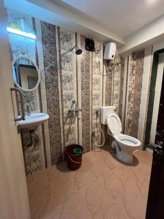 Red House Hostels - POWAI HOSTELS GROUPS - 1