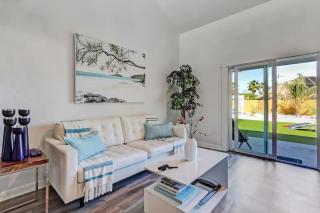 Lux Beach Cabana - Close to Beach & Restaurants - 3