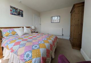 Cherry View House 3 Bed Garden Parking sleeps 8 - 6