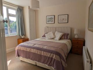 Cherry View House 3 Bed Garden Parking sleeps 8 - 5