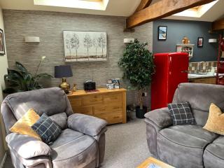 The Granary with hot tub - 2 miles from Skipton - 7
