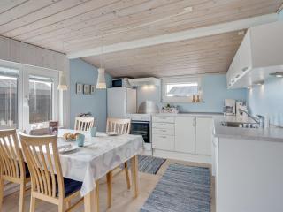 Holiday Home Aarto - 250m from the sea by Interhome - 1