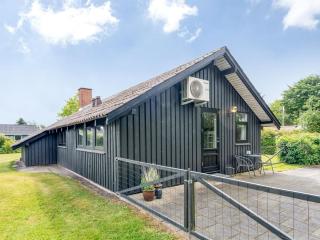 Holiday Home Folki - 250m from the sea by Interhome - 8