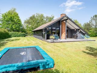 Holiday Home Folki - 250m from the sea by Interhome - 5