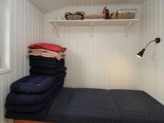 Holiday Home Jenson - 75m from the sea by Interhome - 2
