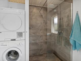Holiday Home Inan - 300m from the sea by Interhome - 4