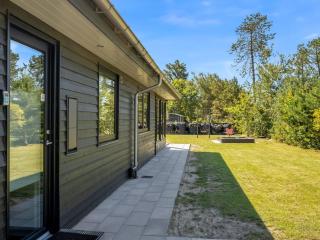 Holiday Home Jerrit - 225m from the sea by Interhome - 6