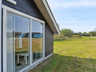 Holiday Home Jil - 750m from the sea by Interhome - 6