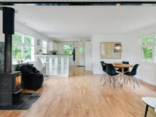 Holiday Home Hilde - 1-7km from the sea by Interhome - 8