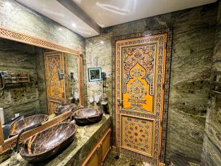 Aesthetic & Luxury Chic Designer Apartment - 4