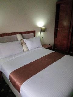 Kenenisa Evertt Hotel - 1