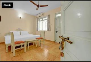 Goa Log Inn 500 m from Calangute beach - 8