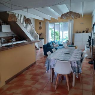 Maison au bord de mer - 8