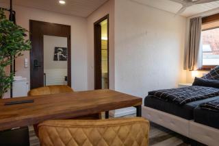NECKARWESTHEIMER Hotel - 4