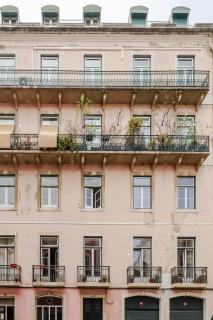 Space and tradition in Lisbon - 1