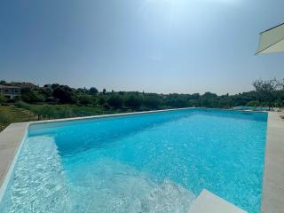 Boutique Villa Louisa - 8