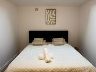 Pearl of the Cuyp Modern Comfort in De Pijp - 1