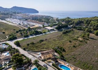 Villa Benlluire by Abahana Villas - 5