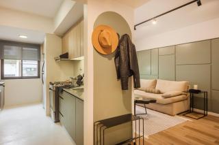 Vive con confort, diseño y balcón - 0