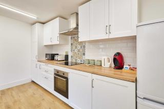 Host & Stay - Seashells - 1