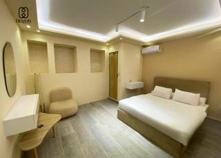 Alex Rooms - 5