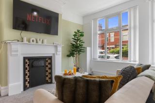 Luxury, Comfy Home in Manchester Center - 8