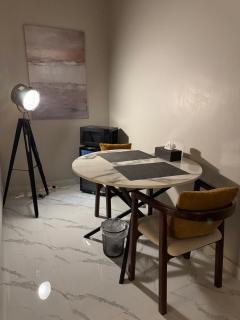 Modern Cozy Apartment 10 min walk to Boulevard - 4