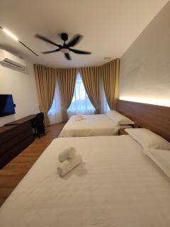 Premium Beachfront Sea Glass Villa with private pool - 3