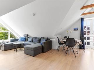 Apartment Rosabel - 1km from the sea by Interhome - 1