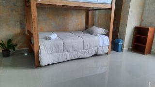 Xana House I 13 minutes from the Airport With Kitchen Access Apartment under renovation - 5