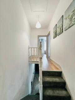 Spacious House in Surrey Quay - 9