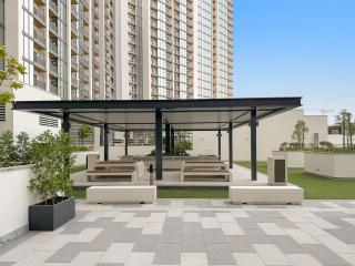 FIRST CLASS 4BR Sobha Skyline Luxury - 4