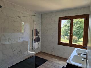 Maison cosy et nature avec vue sur le lac de Neuvic - 1
