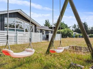 Holiday Home Ingebore - 700m from the sea by Interhome - 3