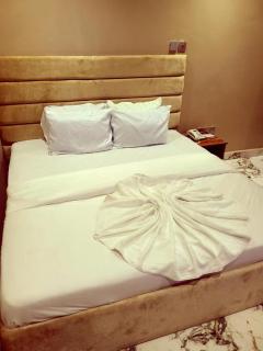 Servy Hotels - 8