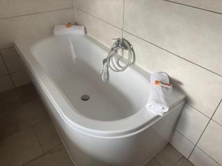 Geräumige Ferienwohnung - ideal für Monteure in Förderstedt, Staßfurt - Niederdorla - 9