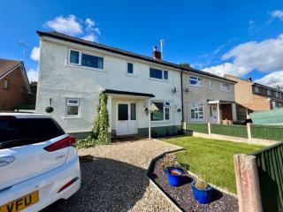 Contractor-Friendly Home Near Shotton Paper Mill by Rework Accommodation - 6