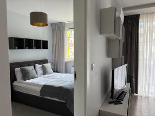 Modern apartment near to the Chopin's airport Cybernetyki 2A - 3