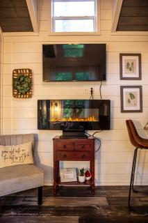 Cricket by the Creek - Creek, Gym, Trails, Kayaks - 4