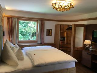 Alpin Hotel Garni Eder - Private Living - Mayrhofen - 3
